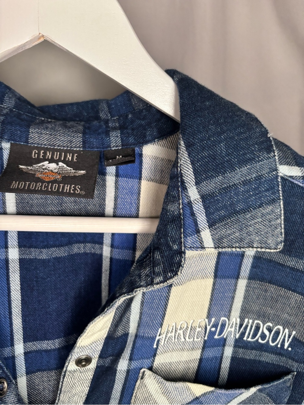Harley-Davidson Blue and White Plaid Short-Sleeve Shirt - Picture 2 of 3